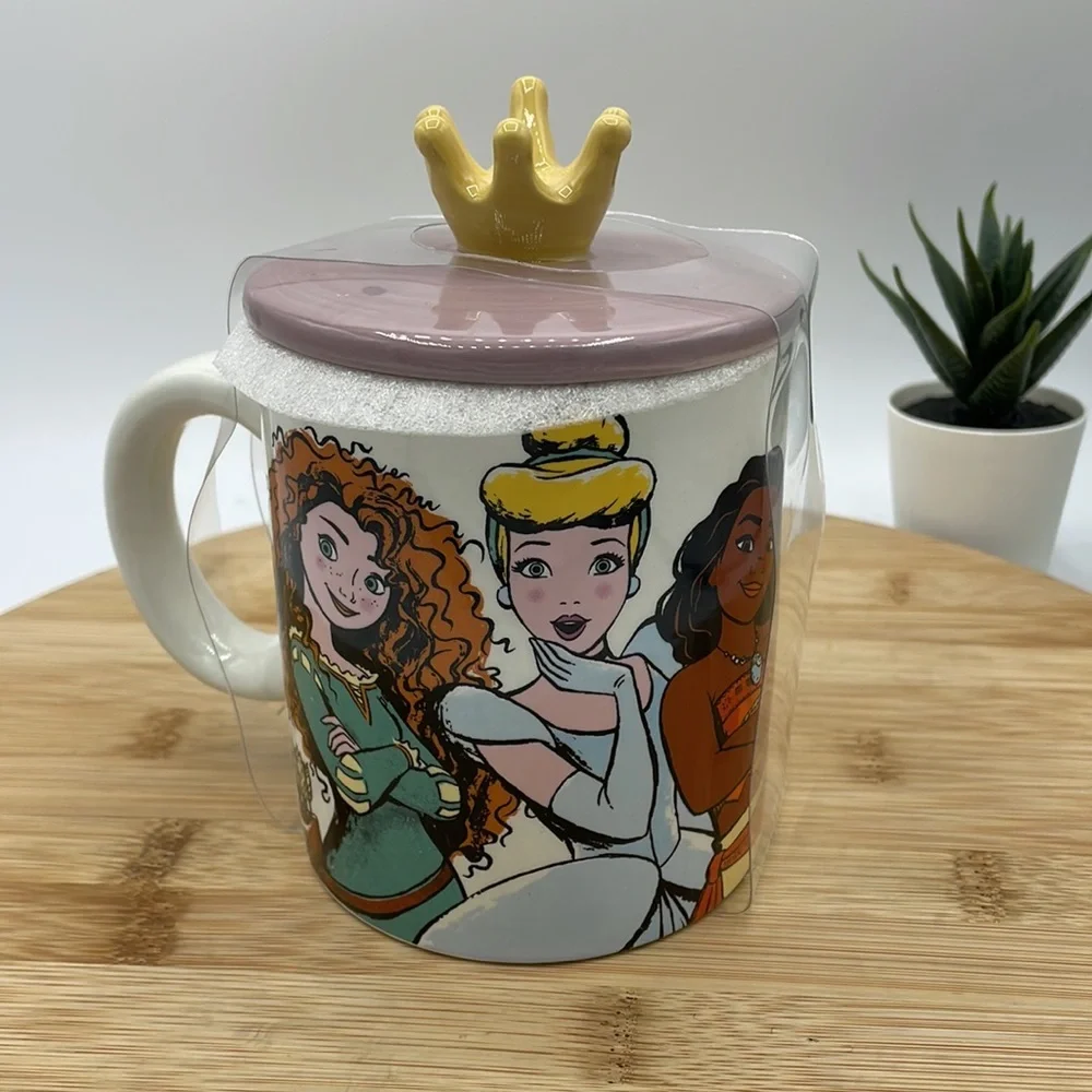 Disney 6 Princess Ceramic Mug with Crown Lid; 18 oz - Picture 10 of 10